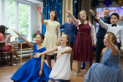 ШКОЛЬНЫЙ ВЫПУСКНОЙ 2019 ШКОЛЬНЫЙ ВЫПУСКНОЙ 2019