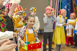 МАСЛЕНИЦА К НАМ ПРИШЛА... МАСЛЕНИЦА К НАМ ПРИШЛА...