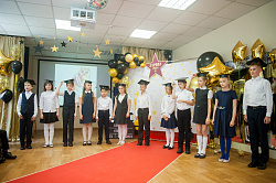 ВЫПУСКНОЙ В ШКОЛЕ ВЫПУСКНОЙ В ШКОЛЕ